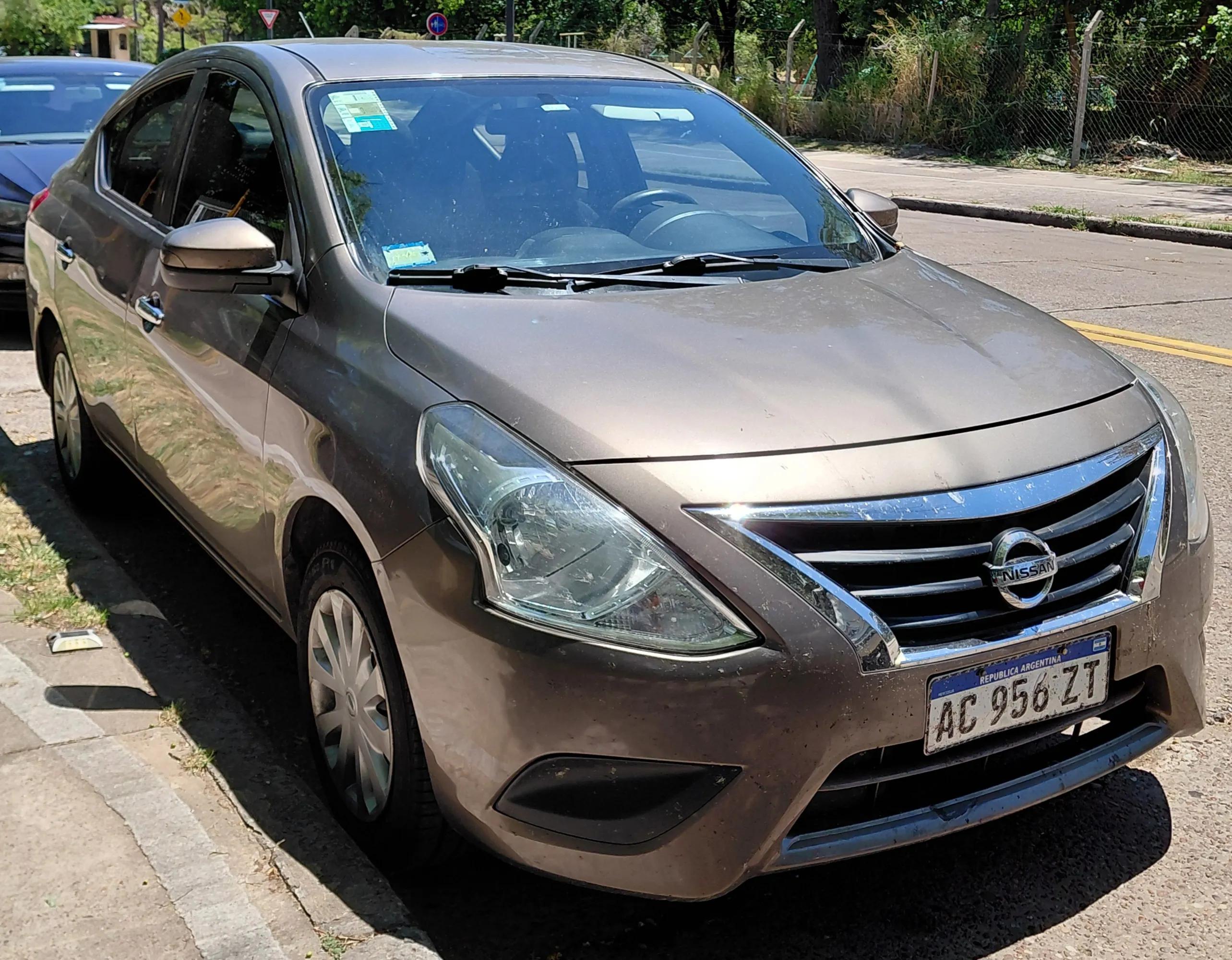Nissan Versa - Buenos Aires