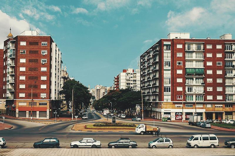 Alquiler de autos baratos en Montevideo: Conocé el secreto