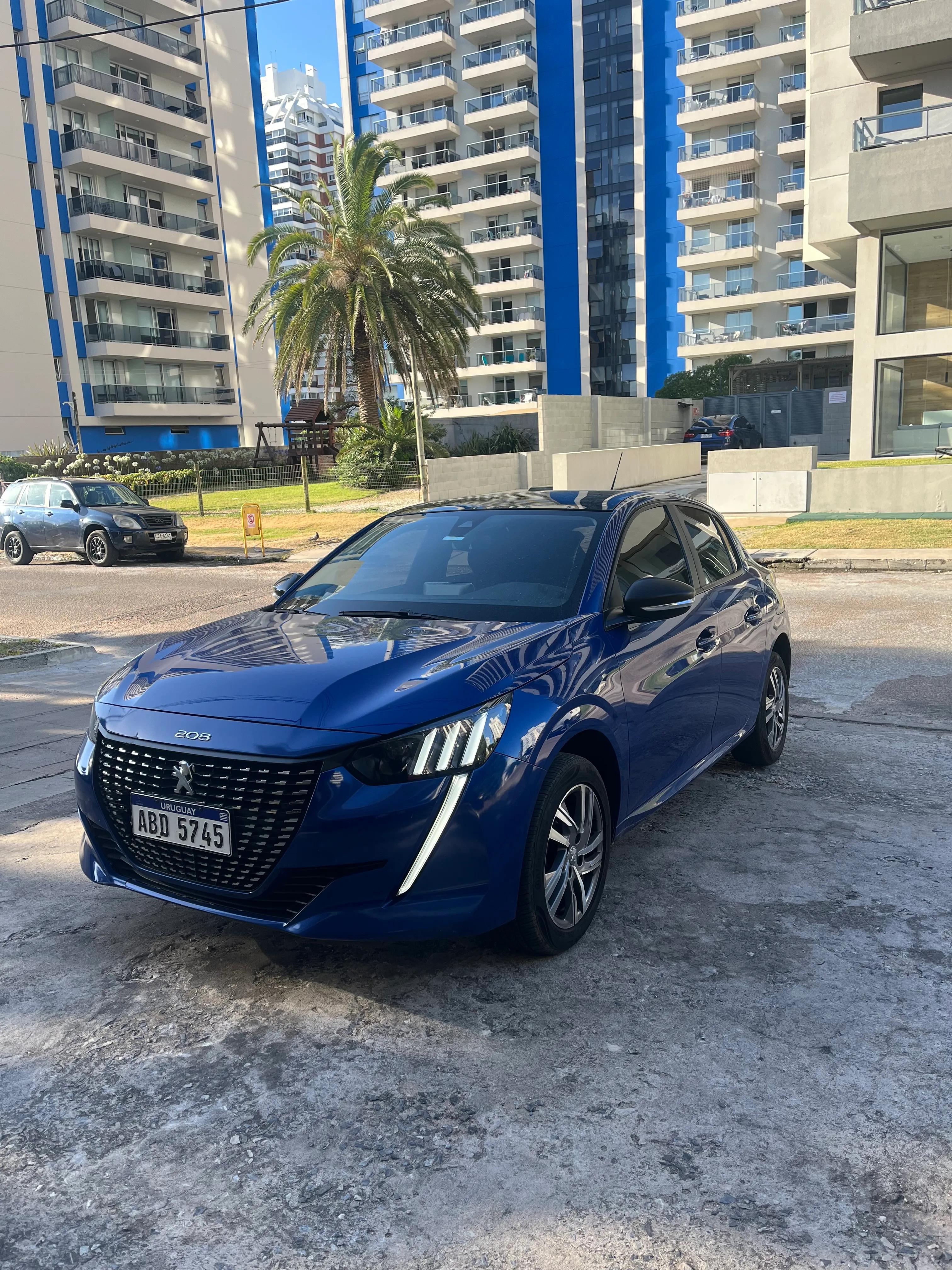 Peugeot 208