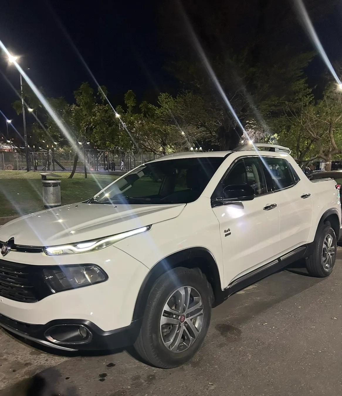 Fiat Strada - Buenos Aires