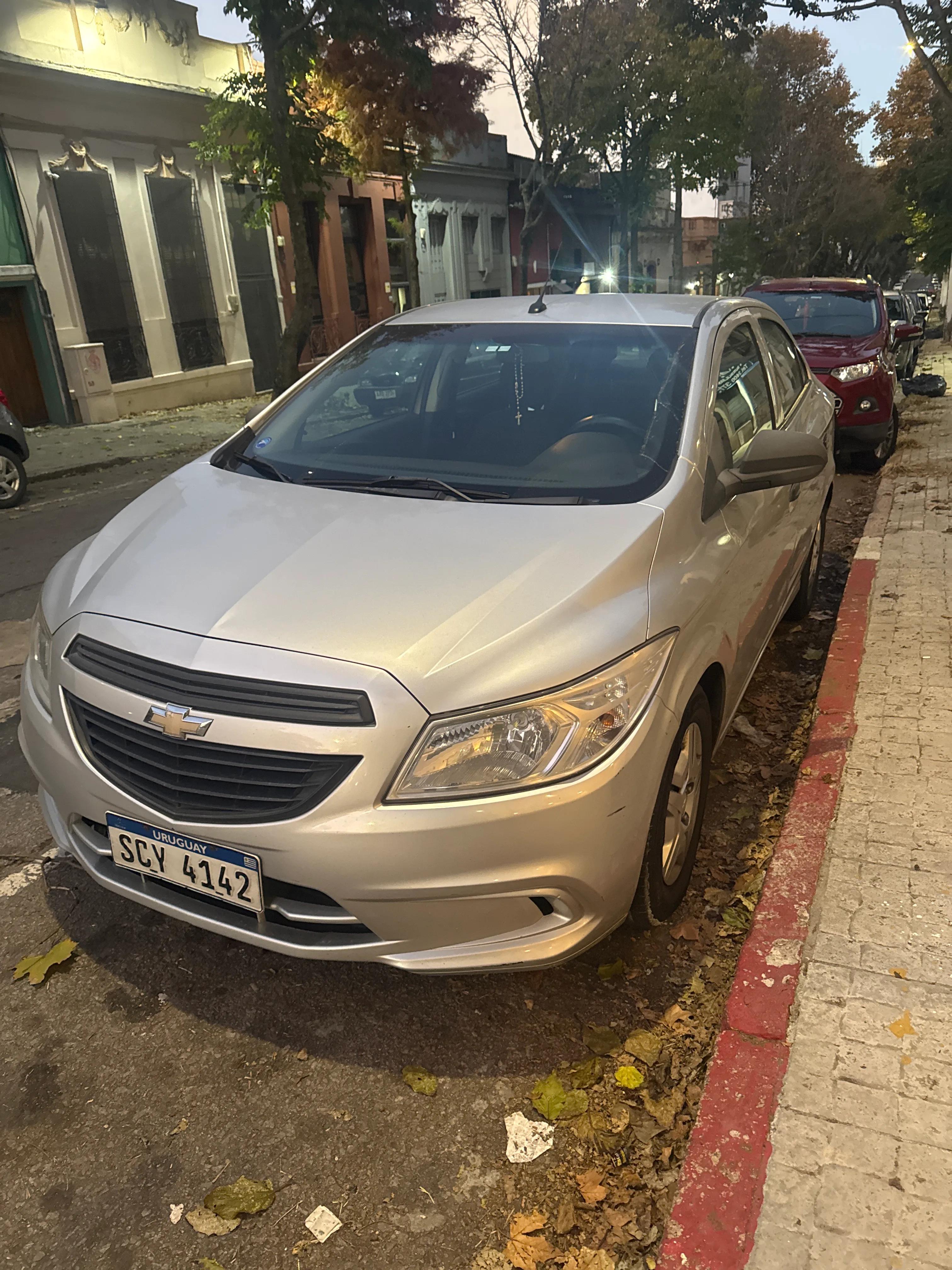Chevrolet Prisma Joy - Montevideo