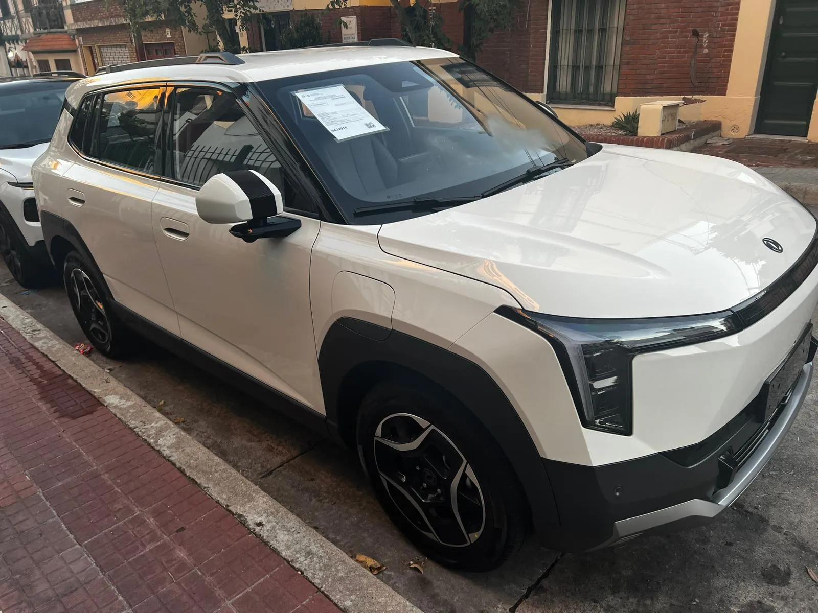 Dongfeng Vigo e2+ - Montevideo