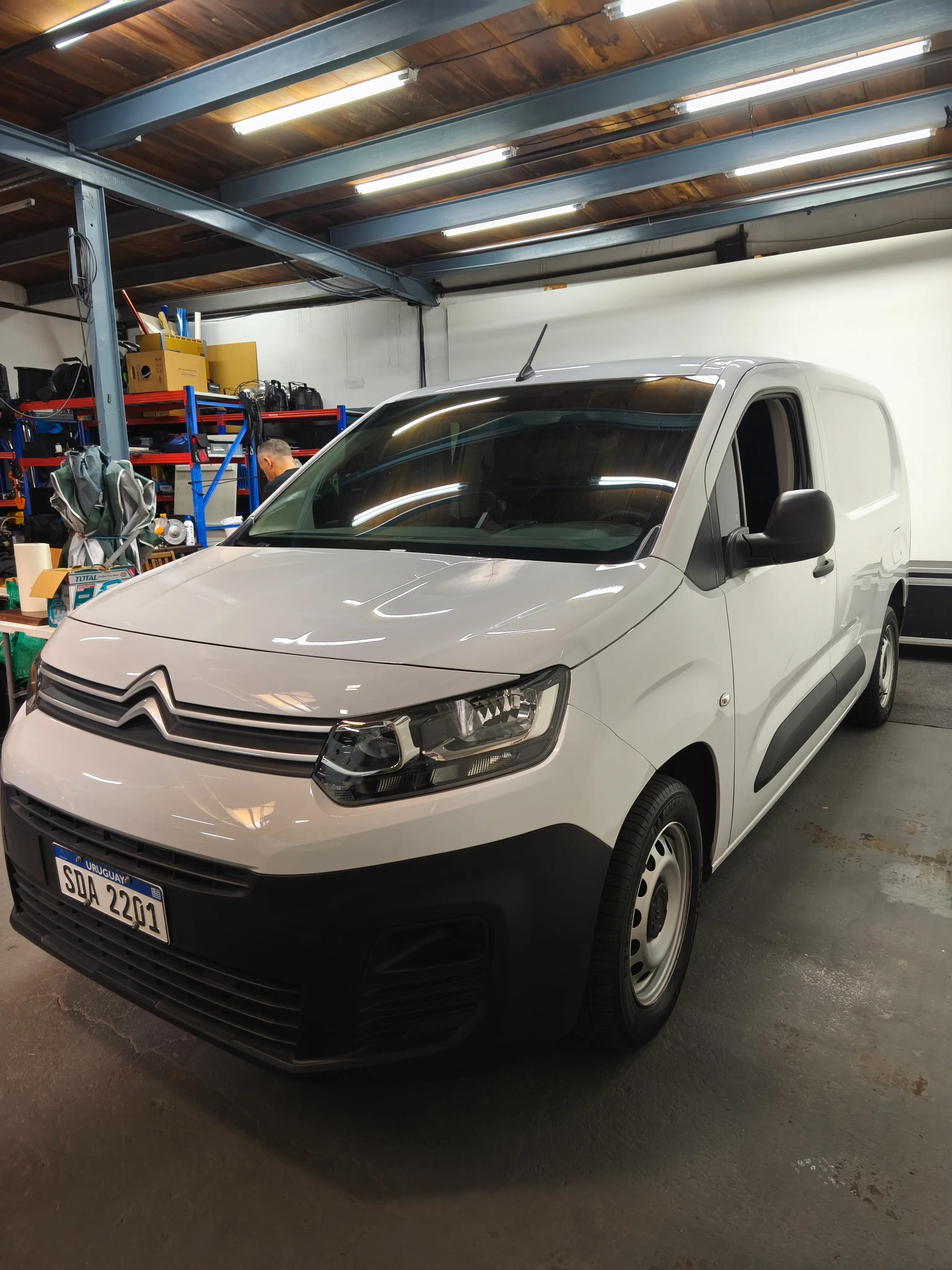 Citroen Berlingo - Montevideo