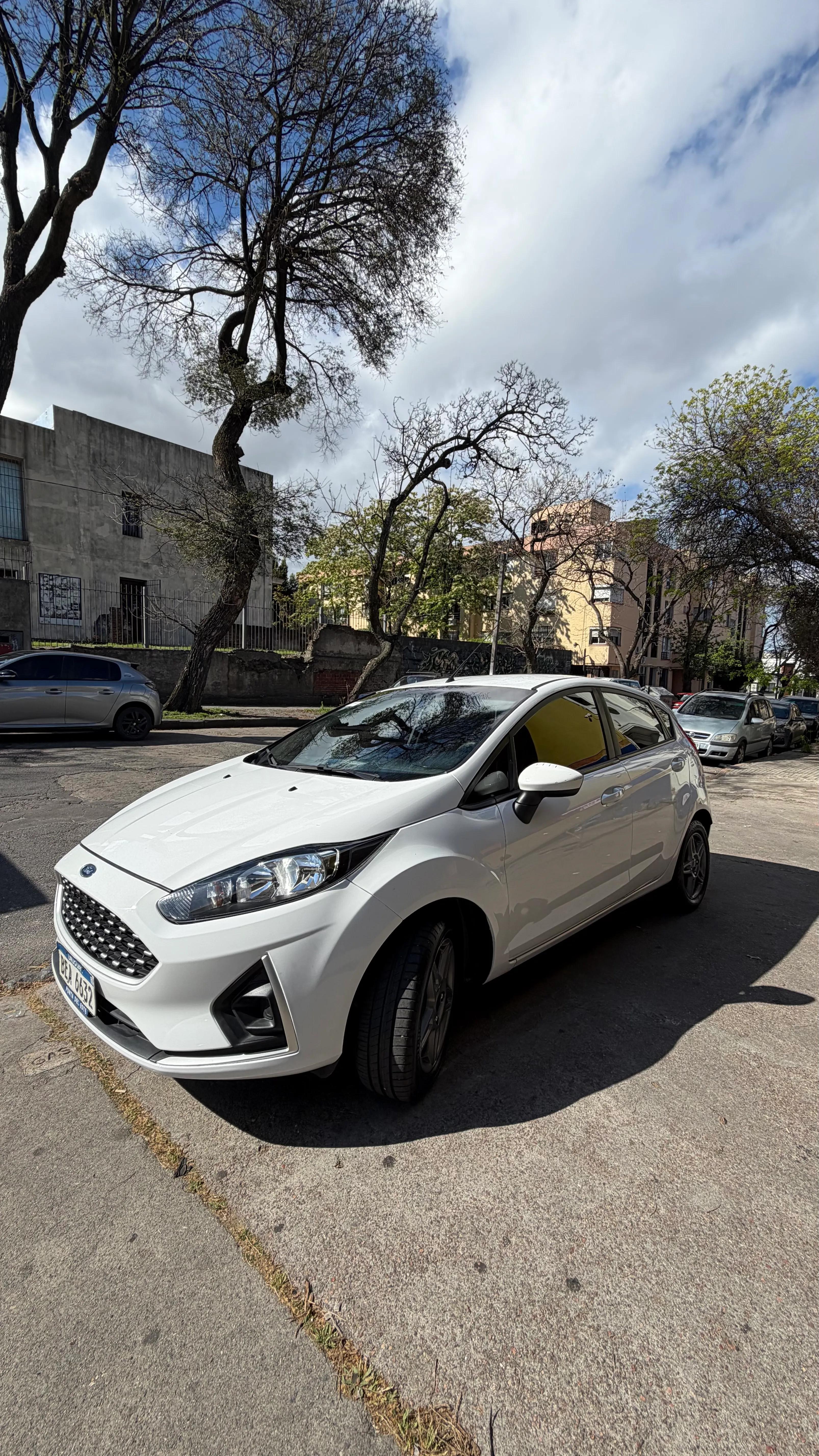 Ford Fiesta - Montevideo